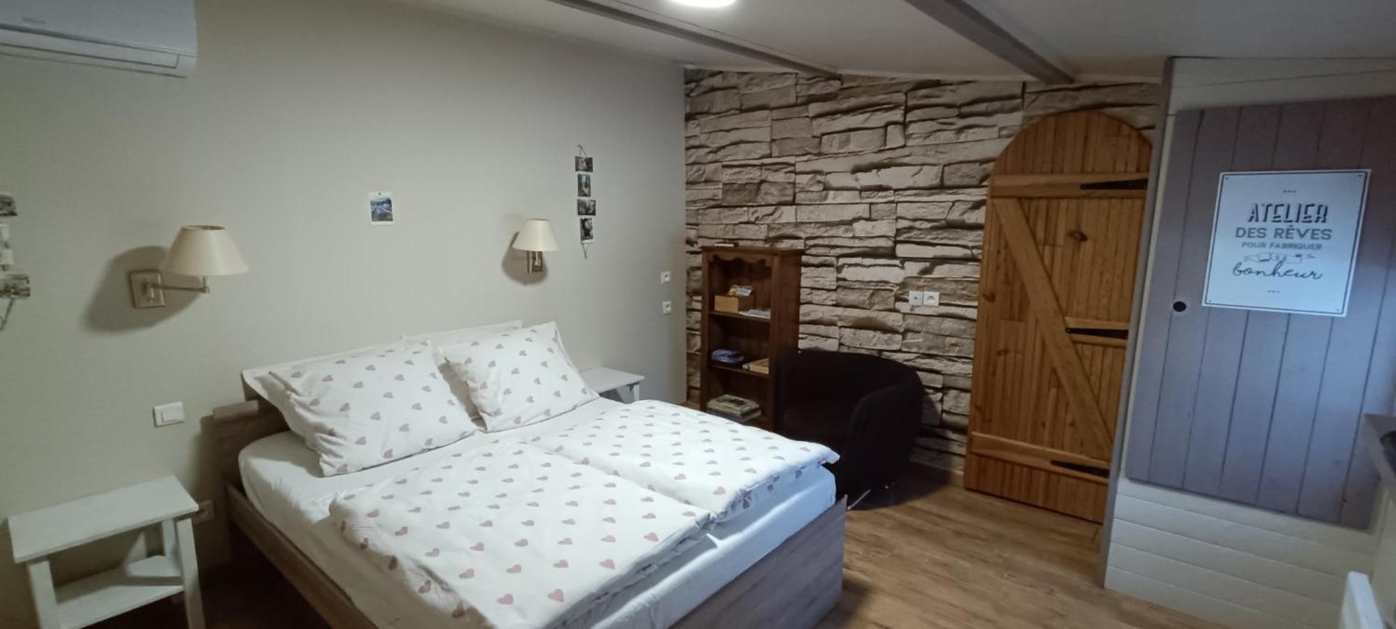 Apartamento L'Establoun Saint-Martin-de-Brômes Exterior foto