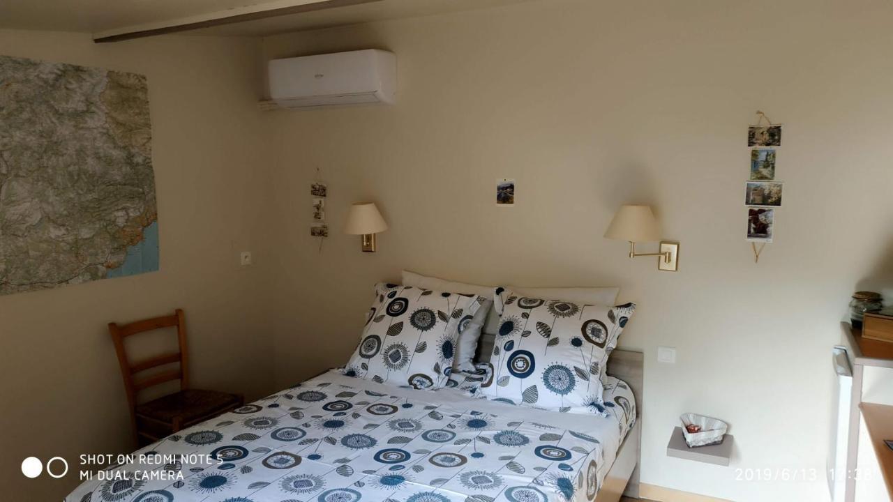 Apartamento L'Establoun Saint-Martin-de-Brômes Exterior foto